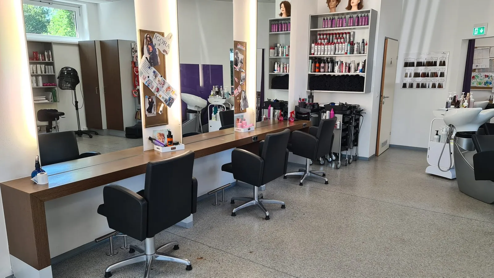 Friseursalon Belissima Krems – Innenraum Gewerbeparkstraße