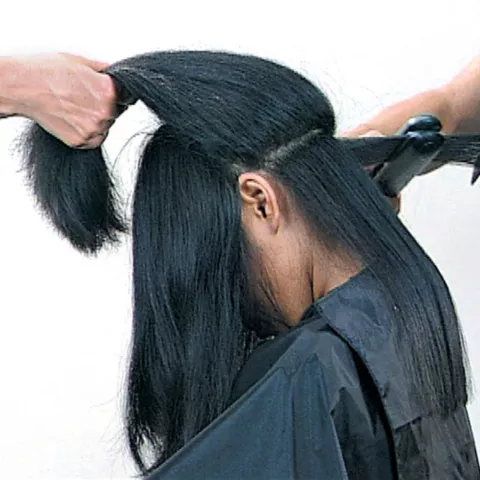 Strait Therapie Schritt 2 – Haar-Thermobonding | Belissima Friseur Krems